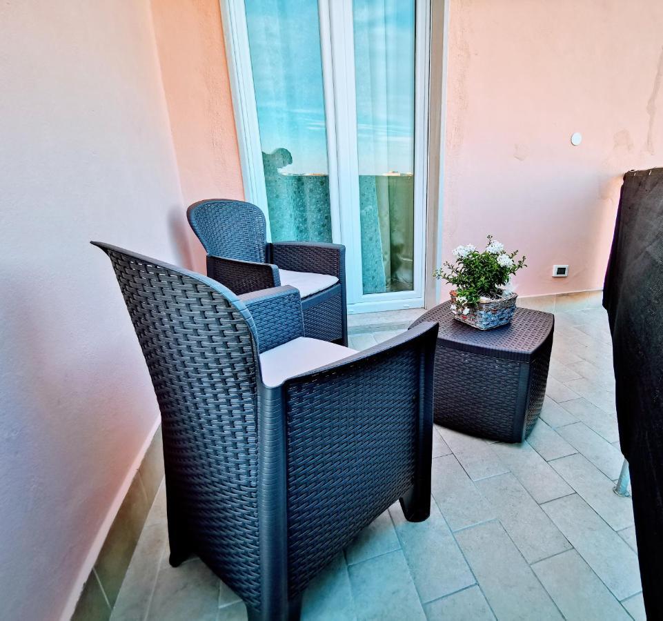 Attico Belvedere Centralissimo Vista Mare Apartment Termoli Exterior photo
